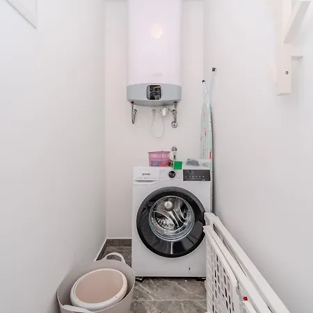 La Deluxe- Silver & Black * Vir