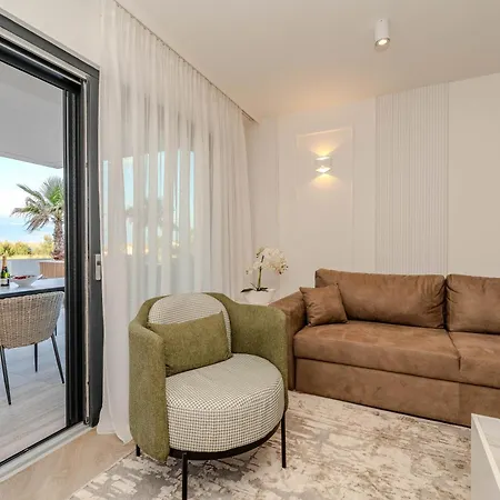 La Deluxe- Silver & Black * 비르