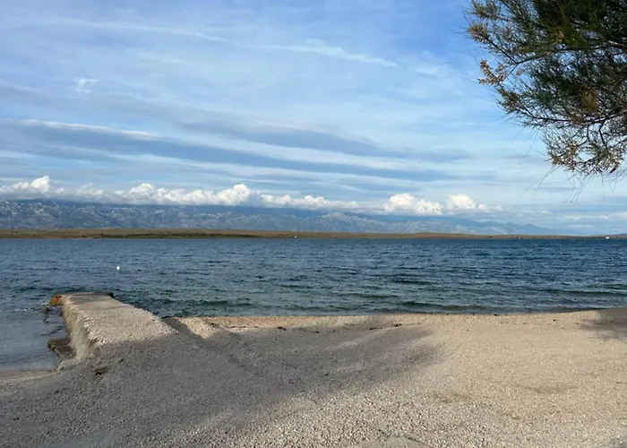 La Deluxe- Silver & Black Apartament Vir