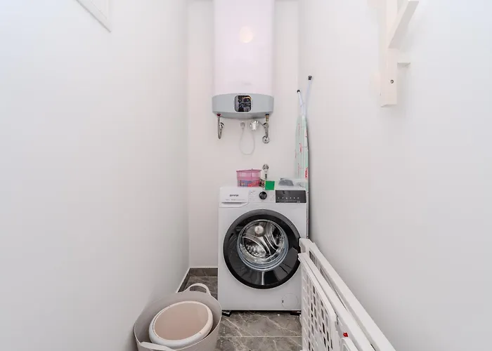 La Deluxe- Silver & Black * Vir